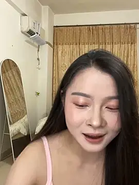 shuzhen66 online show from May 17, 2026, 12:05 pm