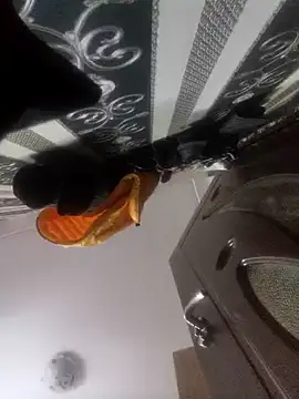 Ianne150 online show from February 4, 2026, 12:22 pm