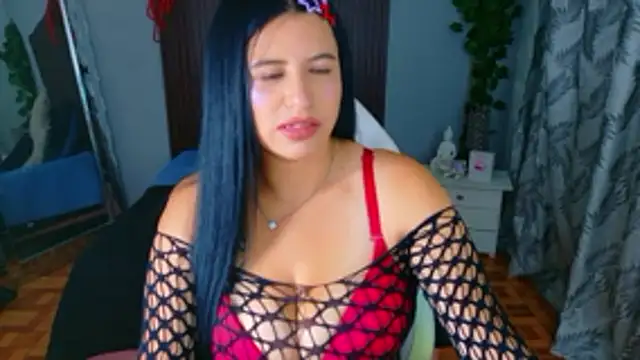 keileen luna online show from April 16, 2026, 9:39 pm