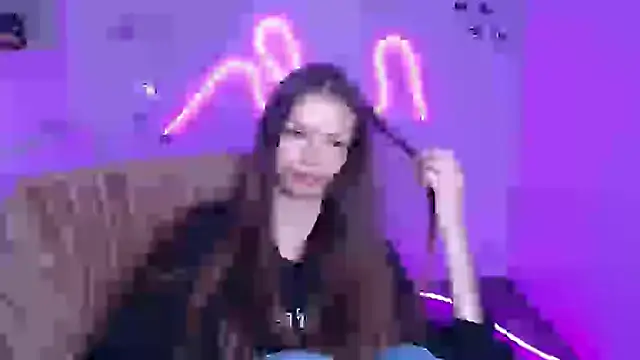 Lina Loveuu online show from March 8, 2026, 6:28 am