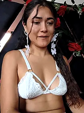 Freyarosse online show from February 17, 2026, 9:01 pm