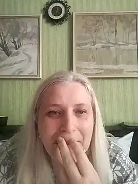 NyushaLollipop online show from April 28, 2026, 9:35 am