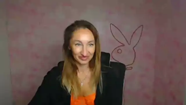 Snapshot of Diana_Sweeet_ chatting on March 24, 2026, 6:57 am Diana Sweeet online show from March 24, 2026, 6:57 am