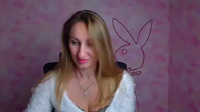 Snapshot of Diana_Sweeet_ chatting on April 25, 2026, 11:46 am Diana Sweeet online show from April 25, 2026, 11:46 am