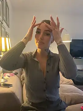 NovaLushhh online show from February 24, 2026, 4:41 pm