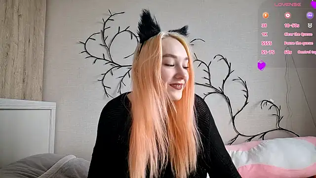 MisaMew online show from February 28, 2026, 8:14 am