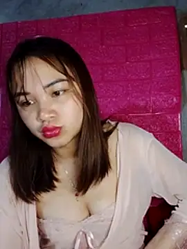 Lisakeem online show from March 27, 2026, 12:52 am