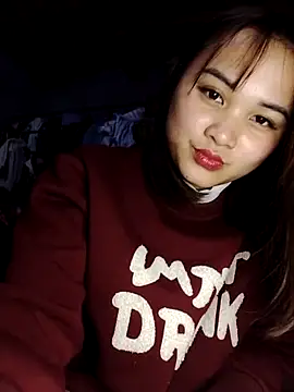 Lisakeem online show from February 10, 2026, 4:50 pm