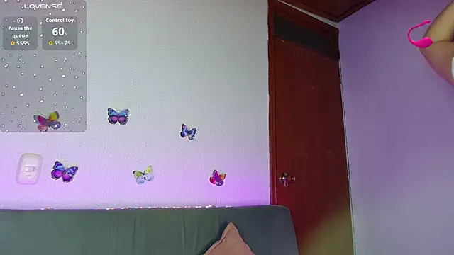 Anihaa online show from February 17, 2026, 4:32 am