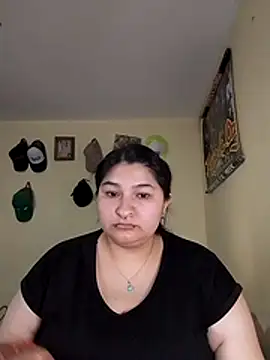 Snapshot of LauraHorny69 chatting on May 7, 2026, 10:24 pm LauraHorny69 online show from May 7, 2026, 10:24 pm