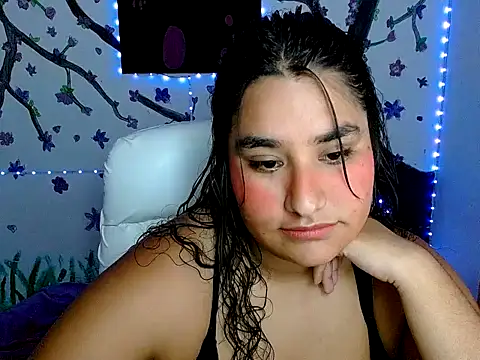 Im May  online show from February 28, 2026, 4:39 pm