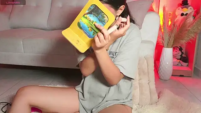 Snapshot of IvySanders chatting on February 10, 2026, 11:26 pm IvySanders online show from February 10, 2026, 11:26 pm