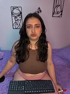 By Lia online show from January 14, 2026, 10:13 pm