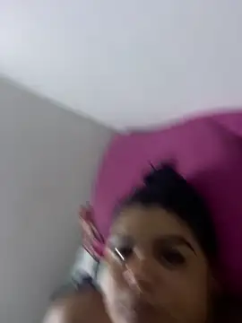 Snapshot of MorenaCariok chatting on January 19, 2026, 8:51 am MorenaCariok online show from January 19, 2026, 8:51 am