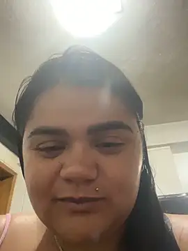 Snapshot of MorenaCariok chatting on February 23, 2026, 9:43 am MorenaCariok online show from February 23, 2026, 9:43 am