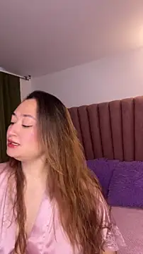 SalomeFlores online show from June 28, 2026, 11:38 am