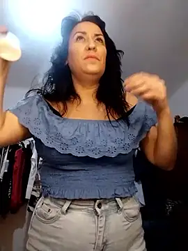 anastasiadaniela online show from March 19, 2026, 2:00 am