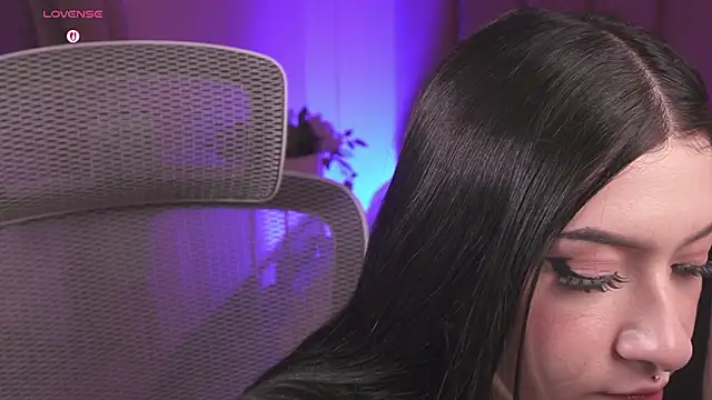 Dolcexx  online show from March 6, 2026, 7:53 pm