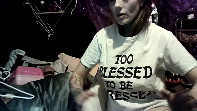 allymoon1369 online show from March 21, 2026, 1:15 pm