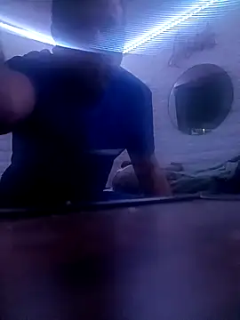 Snapshot of Funfukruon chatting on February 8, 2026, 4:26 pm Funfukruon online show from February 8, 2026, 4:26 pm