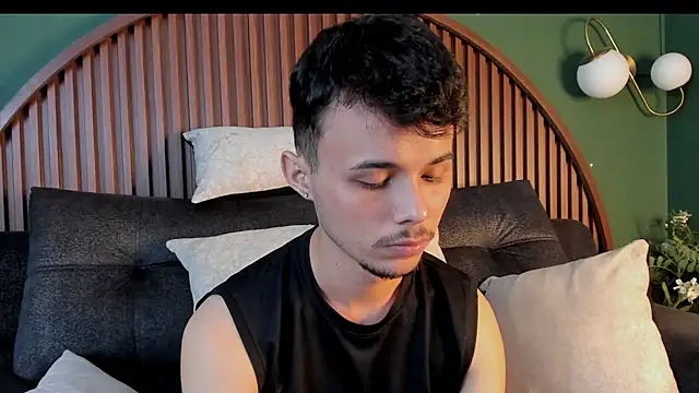 Alhan Twink online show from May 9, 2026, 4:49 am