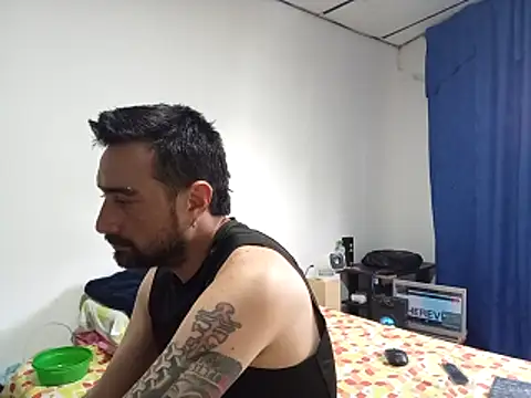 ahsssex2026 online show from February 19, 2026, 8:39 pm