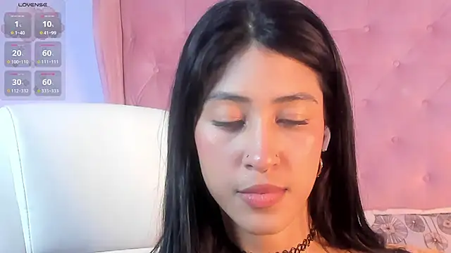 internett sweetheart online show from March 4, 2026, 4:53 am