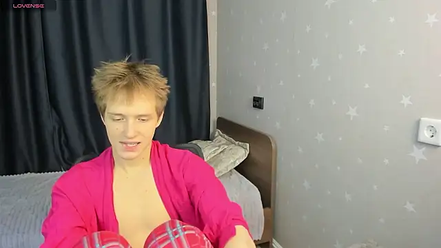 Kai Milller online show from February 10, 2026, 7:24 pm