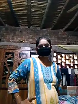 Hot Sweeti online show from March 24, 2026, 6:46 am