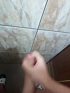 Snapshot of Felipe_20cm chatting on February 23, 2026, 4:58 am Felipe 20cm online show from February 23, 2026, 4:58 am