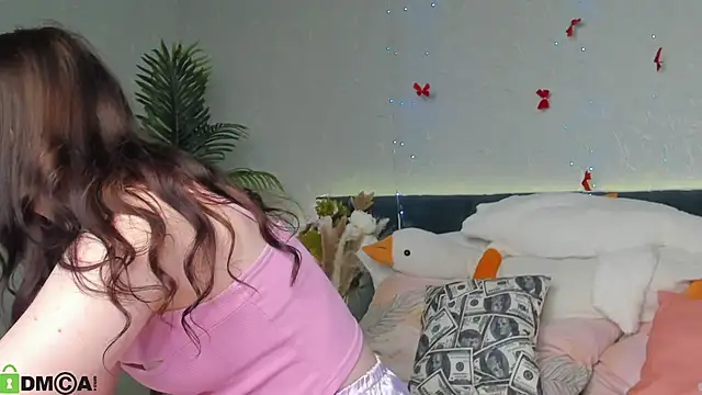 LexiVale online show from February 26, 2026, 8:03 am