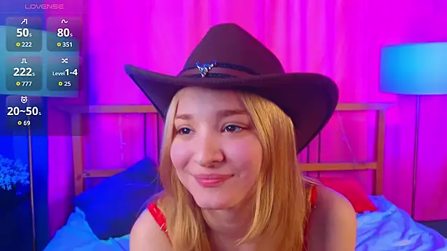 BarbaraGreen online show from March 25, 2026, 6:13 am