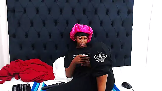 Sexy Baddie online show from March 13, 2026, 5:40 pm