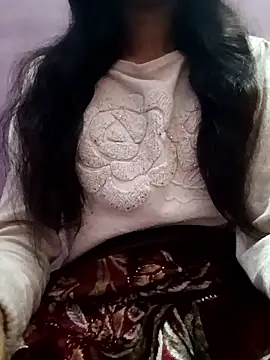 Snapshot of hty_Aru chatting on January 18, 2026, 7:39 pm hty Aru online show from January 18, 2026, 7:39 pm