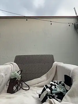 Namii cute online show from February 14, 2026, 11:54 am