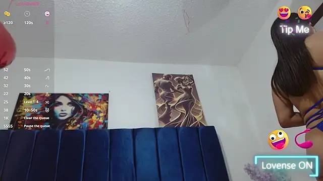 Bombom brown1 online show from March 26, 2026, 8:40 pm