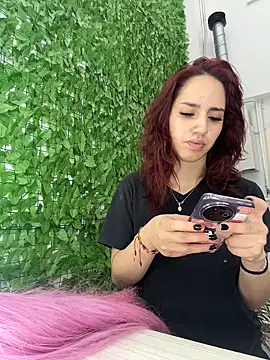 elodie rouge online show from March 31, 2026, 11:45 am