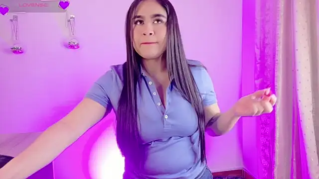 Valen Sm online show from March 4, 2026, 2:03 pm