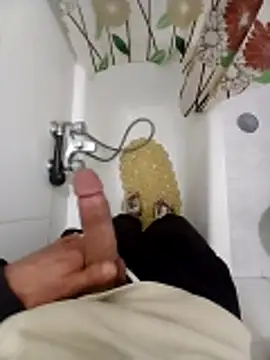 Snapshot of Joker12085 chatting on February 5, 2026, 12:50 am Joker12085 online show from February 5, 2026, 12:50 am