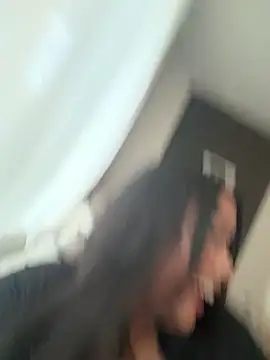 TitiTinyThai online show from March 25, 2026, 5:01 pm