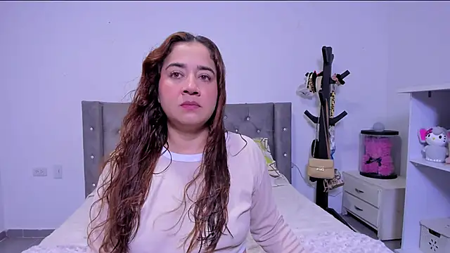 Snapshot of naive_natty10 chatting on February 12, 2026, 10:09 pm naive natty10 online show from February 12, 2026, 10:09 pm