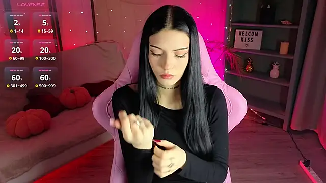 Kelly  Bunny online show from March 26, 2026, 5:39 am