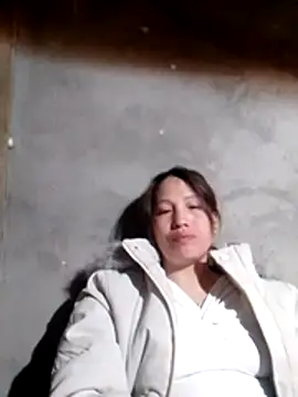 Gummiesu online show from February 26, 2026, 9:59 pm