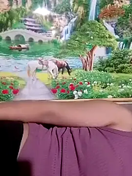 Gummiesu online show from April 15, 2026, 1:59 pm