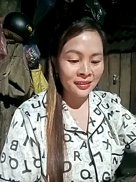 Bling sexy online show from February 17, 2026, 1:19 pm