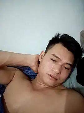 Snapshot of Maycute18 chatting on February 10, 2026, 3:00 pm Maycute18 online show from February 10, 2026, 3:00 pm