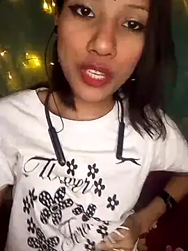 Maliha Chowdhury online show from March 2, 2026, 6:48 pm