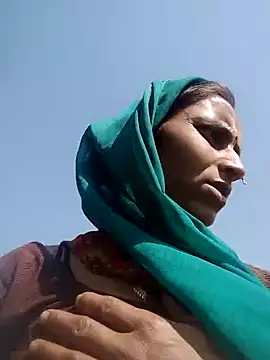 Juli rathore online show from March 3, 2026, 8:43 am