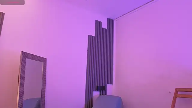 Snapshot of fransheskarossi chatting on February 25, 2026, 12:05 pm fransheskarossi online show from February 25, 2026, 12:05 pm