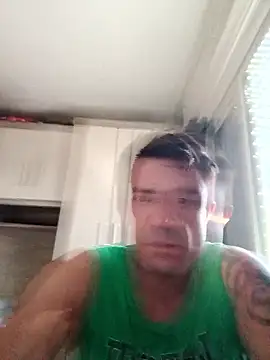 gato rafaelzn36 online show from January 15, 2026, 8:56 pm